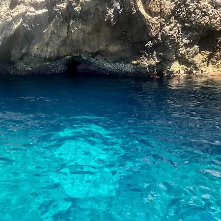 Dom wakacyjny Aragoniteazzurra Casa