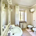 Aragoniteazzurra Casa 고네사