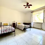 Aragoniteazzurra Casa * 고네사