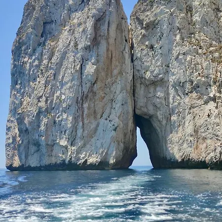 Semesterbostad Aragoniteazzurra Casa *