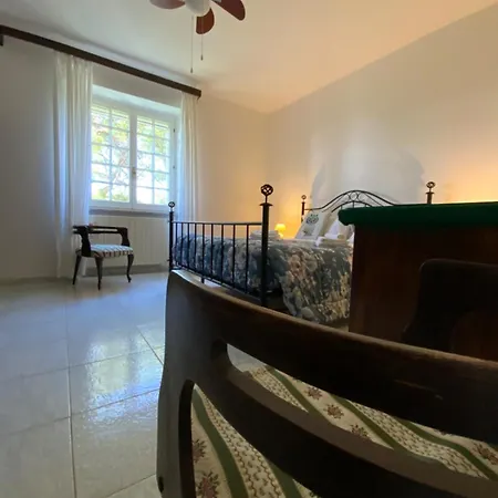 Semesterbostad Aragoniteazzurra Casa Gonnesa