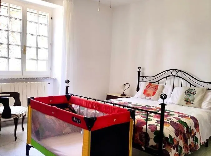 Aragoniteazzurra Casa بيت للعطل