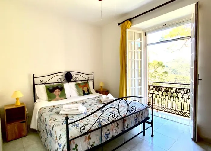 Aragoniteazzurra Casa غونيسا